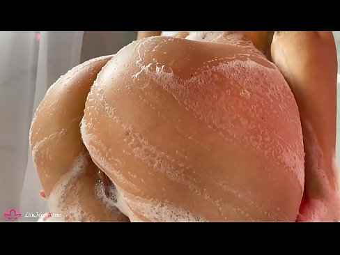 ❤️ Bruneta își masturbează păsărica cu un vibrator până la orgasm intens în duș ❤️ at porn ro.desixxxtube.ru ❤